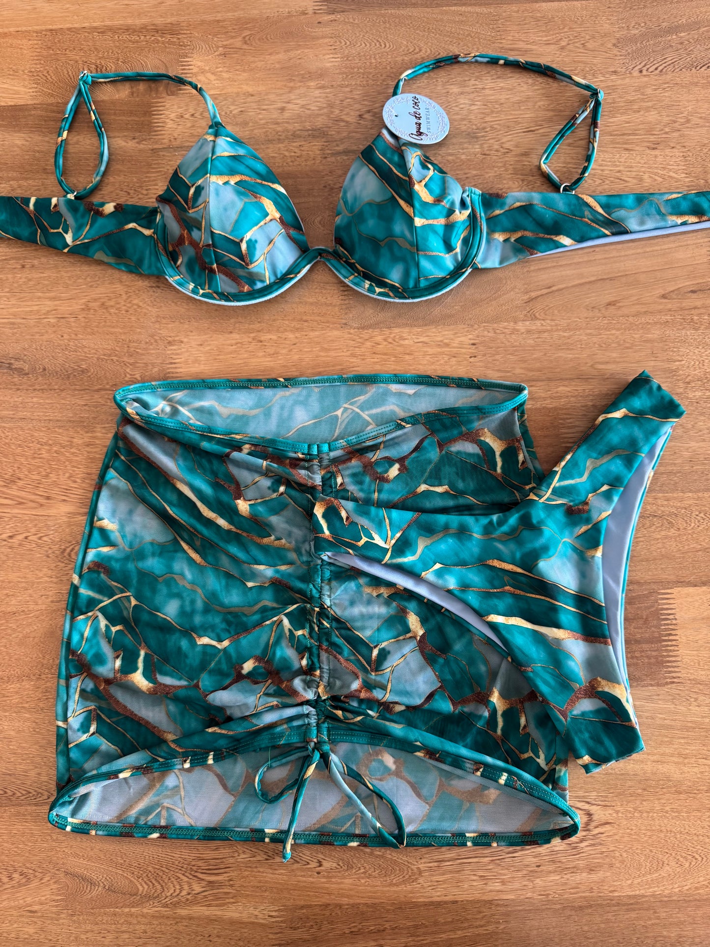 Sale Set tres piezas varilla AGUA