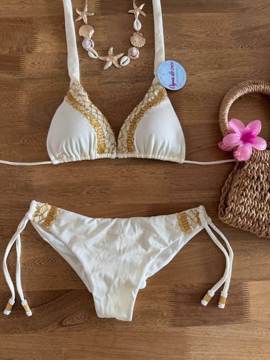 Bikini Gabby 🌴