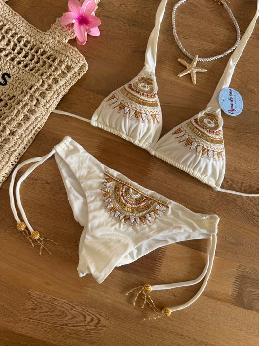 Bikini Arena 🌟