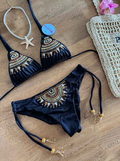 Bikini Arena 🌟